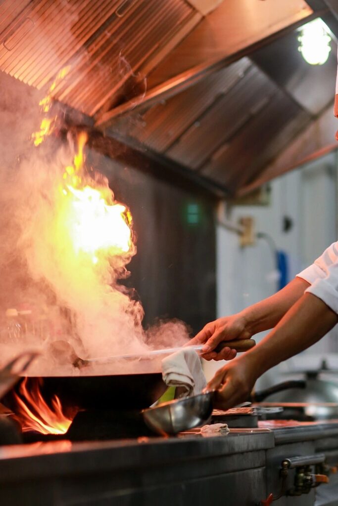Cooking in the Digital Age: How Technology is Revolutionizing Cuisine