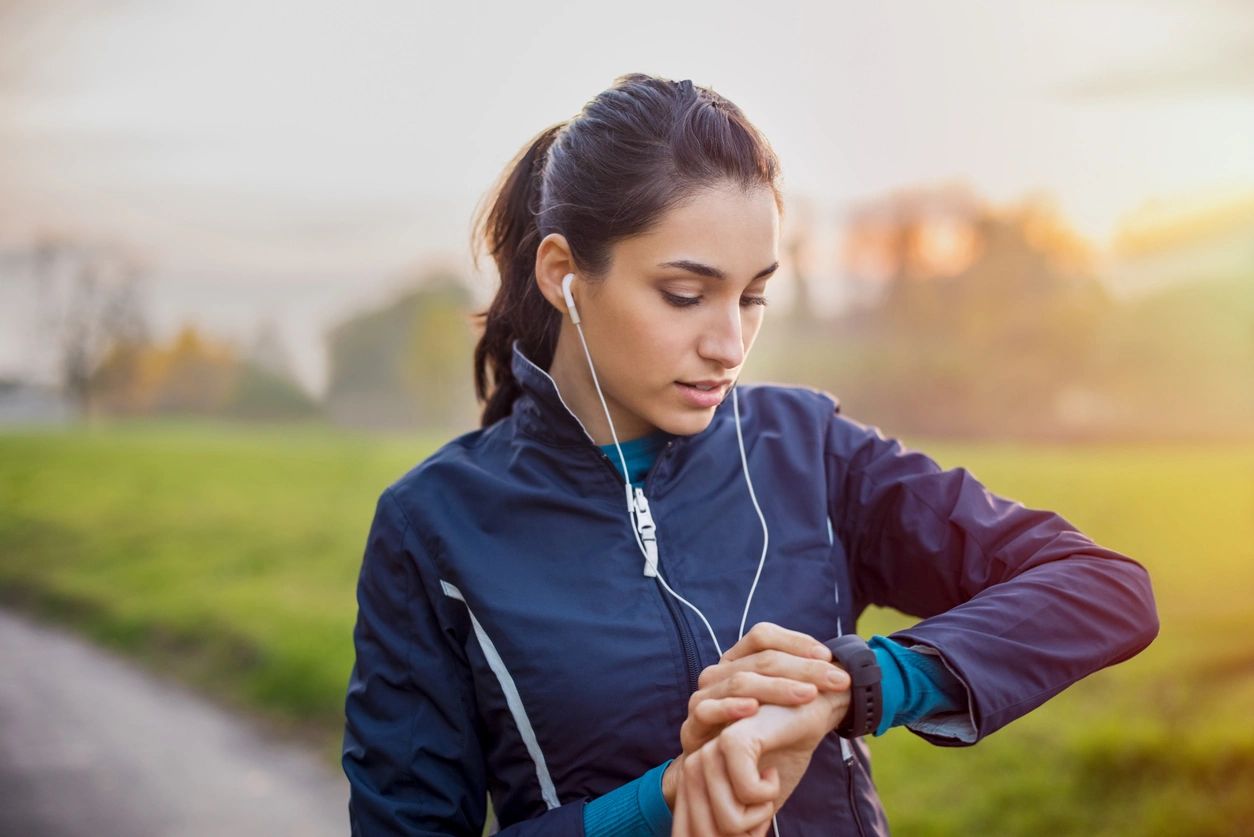 Fit Tech: How Apps and Gadgets Can Revolutionize Your Fitness Journey!