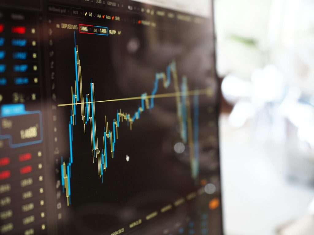 How Dollar-Cost Averaging Can Protect You in Volatile Markets